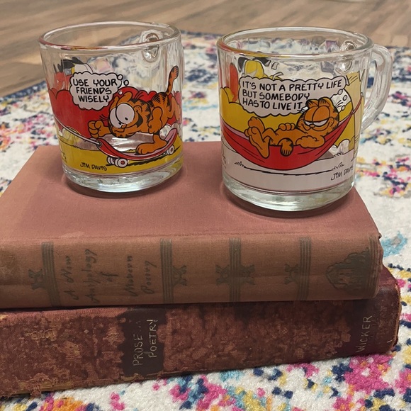 VINTAGE | McDonald’s Garfield & Odie Mugs
